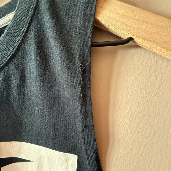 Women's M Nike Tank Top Black and White Split Logo Print Crew Neck - Picture 8 of 8